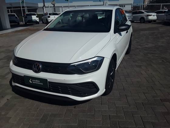 VOLKSWAGEN POLO 1.0 MPI TRACK MANUAL VOLKSWAGEN POLO 1.0 MPI TRACK MANUAL